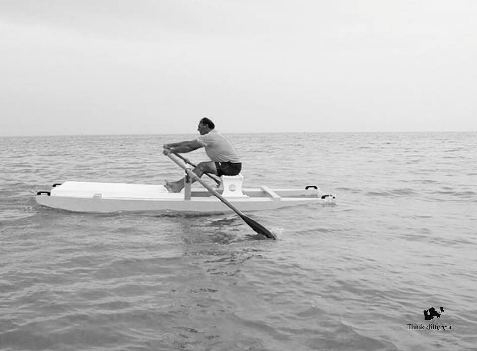 Fioravante Palestini che attraversa l'Adriatico